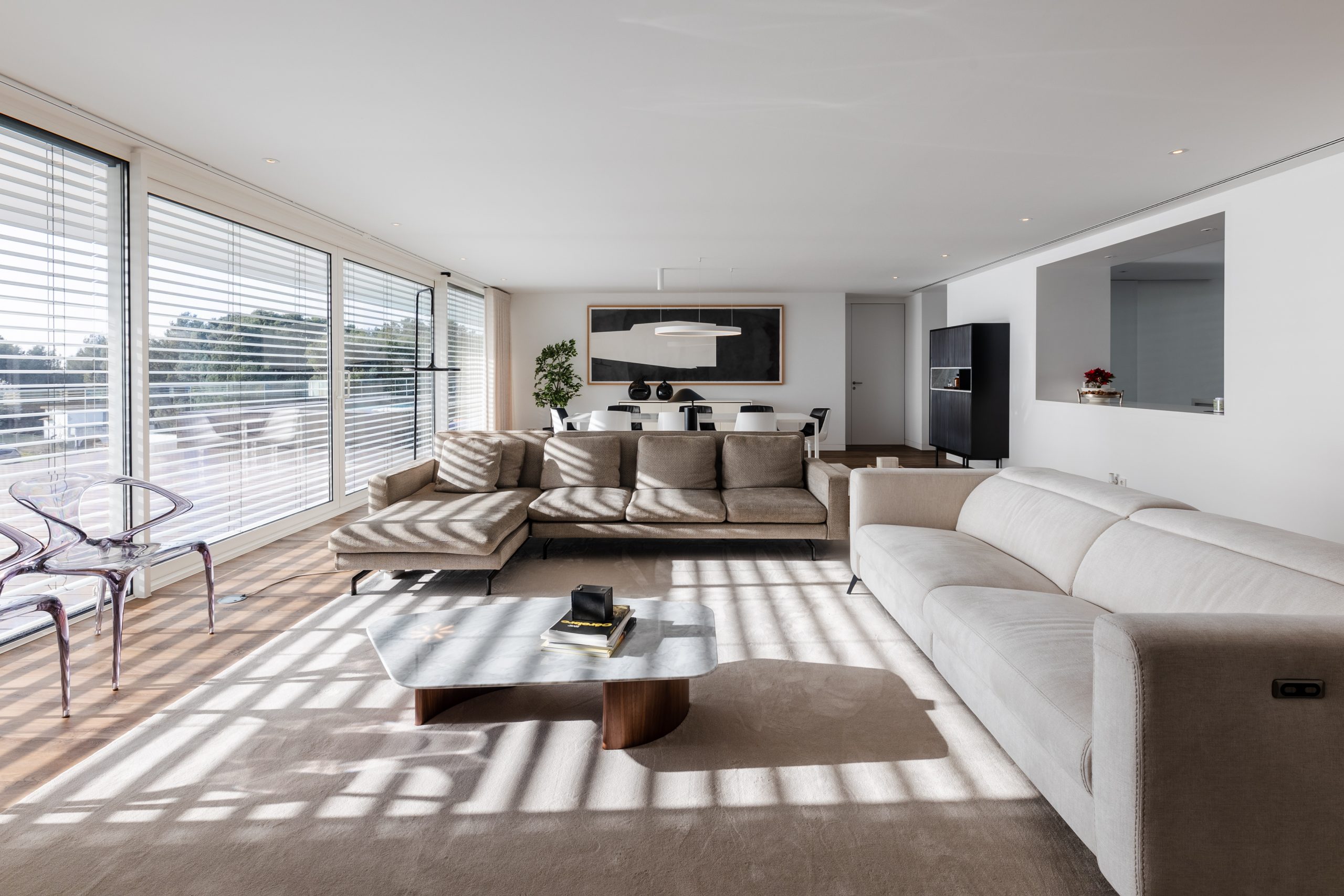 Contemporary Minimalist Apartment by REMS, Málaga – Updated 2024