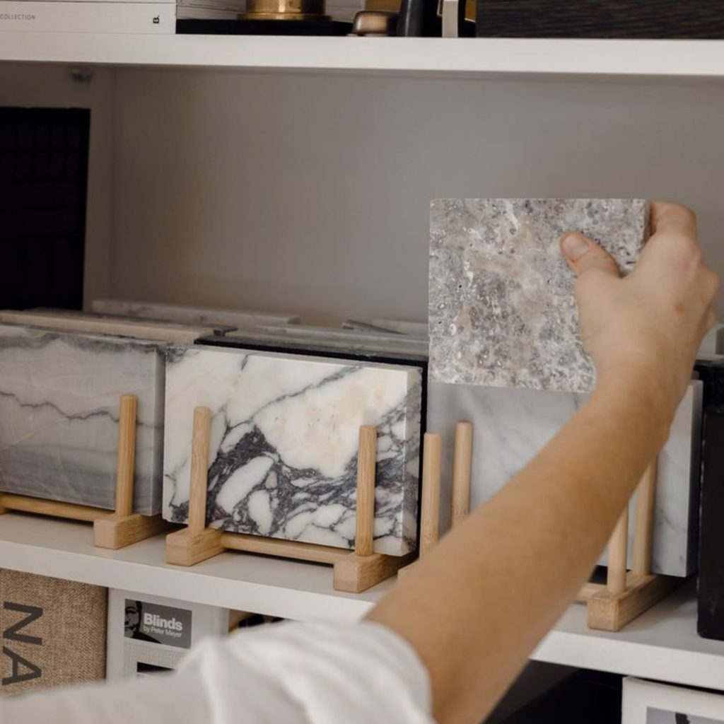 Materiais de acabamento para projetos de luxo.