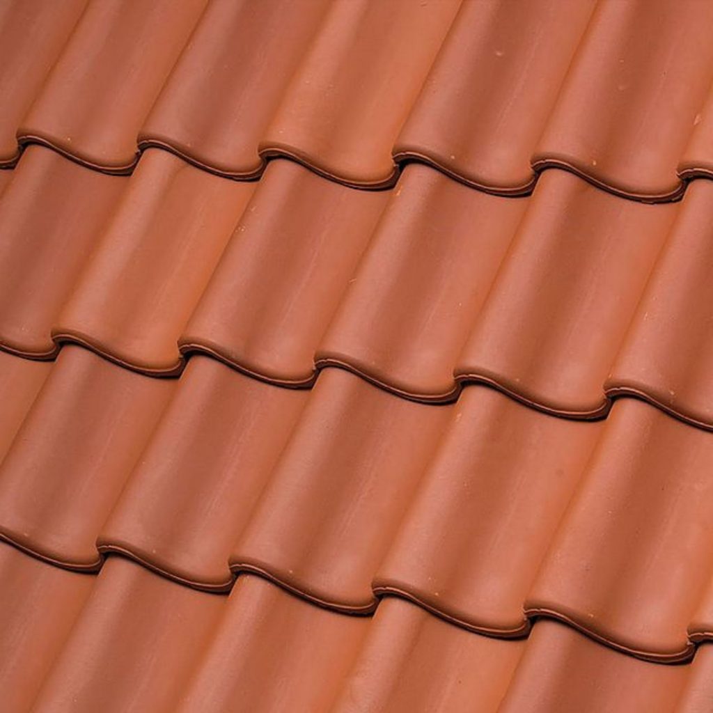 Detalhe arquitetónico que remete para a tradição das Casas Típicas da Costa Nova, reinterpretando a textura dos Palheiros da Costa Nova e evocando o ambiente de Casa de praia, criando paralelos com soluções de Design de Interiores inspiradas nas Casas às riscas aveiro; A repetição das telhas reforça a ligação a cada Casa aveiro, articulando os expressivos Colores de casa presentes nas Aveiro casas coloridas; A composição volta a celebrar as Casas Típicas da Costa Nova, integrando referências aos Palheiros da Costa Nova e à atmosfera de Casa de praia, sugerindo aplicações em Design de Interiores que dialogam com as Casas às riscas aveiro; A geometria marcada intensifica a identidade de cada Casa aveiro, sublinhando os Colores de casa associados às Aveiro casas coloridas; O enquadramento final reforça pela quinta vez as Casas Típicas da Costa Nova, os Palheiros da Costa Nova, o espírito de Casa de praia, a inspiração de Design de Interiores, e a força visual das Casas às riscas aveiro, das Casa aveiro, dos Colores de casa e das Aveiro casas coloridas.