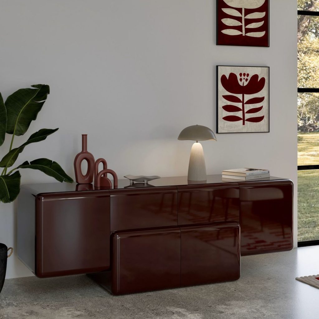 Composição de design de interiores onde a decoração se apoia na presença escultórica do aparador, articulada com técnicas de envernizar que valorizam o mobiliário com profundidade visual. A superfície castanha revela a precisão do lacado alto brilho, dialogando com processos de envernizamento que reforçam a intenção de envernizar madeira com rigor. A narrativa de design de interiores evidencia como a decoração se transforma quando o mobiliário é tratado com gestos de envernizar, criando continuidade entre textura, luz e cor. O brilho subtil reforça a presença do alto brilho, mostrando a importância do lacado alto brilho dentro de um conceito de design de interiores que privilegia equilíbrio e proporção. Cada elemento de decoração reforça o papel do mobiliário, enquanto o envernizamento e a técnica de envernizar revelam a intenção de envernizar madeira com acabamento perfeito. O conjunto final traduz um ambiente onde design de interiores, decoração, mobiliário, alto brilho, lacado alto brilho, envernizamento, envernizar e envernizar madeira se articulam para criar uma composição minimalista, elegante e contemporânea.